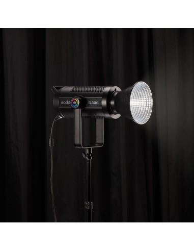 Godox SL300R | LED RGB 310 W y 43.300 lux | Godox España