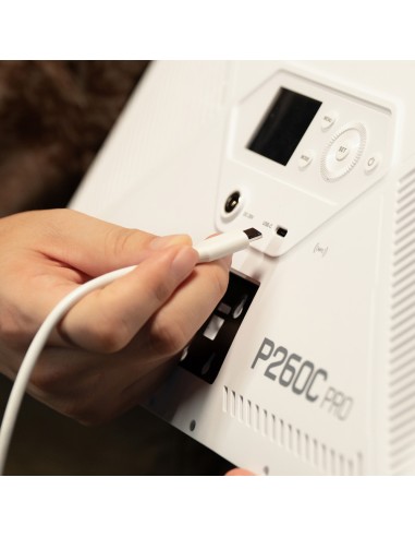 P260C Pro | Panel LED bicolor 45 W, CRI 98 | Godox España